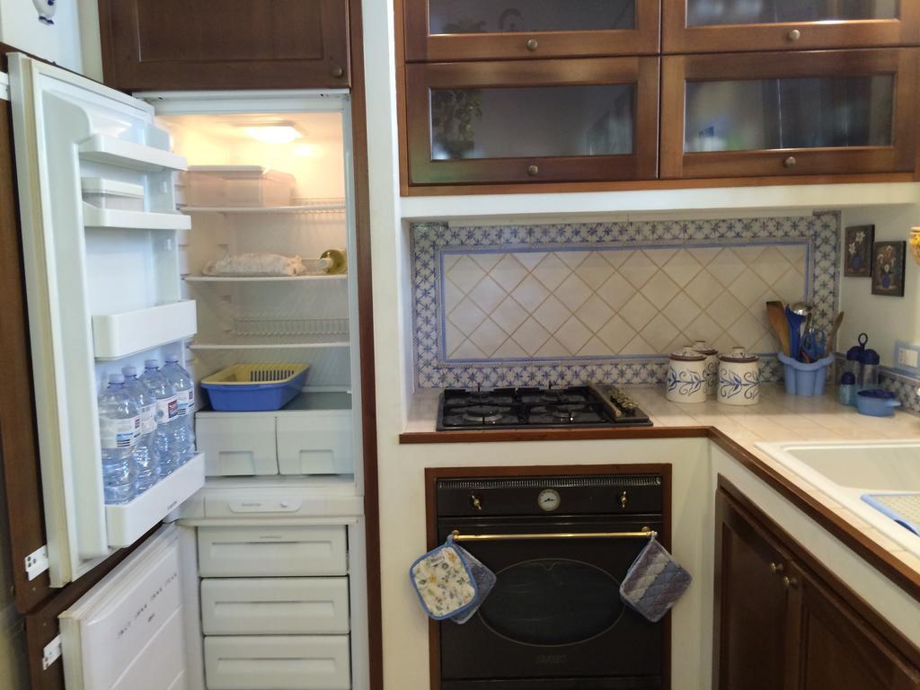 Villa Giuliana سان فيتو لو كابو الغرفة الصورة